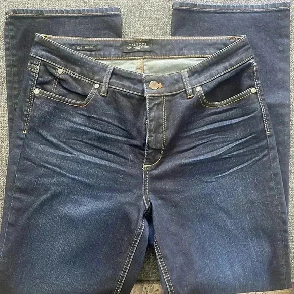 Never Worn 12p Bootcut Talbots Flawless Five Pocket - Picture 2 of 5